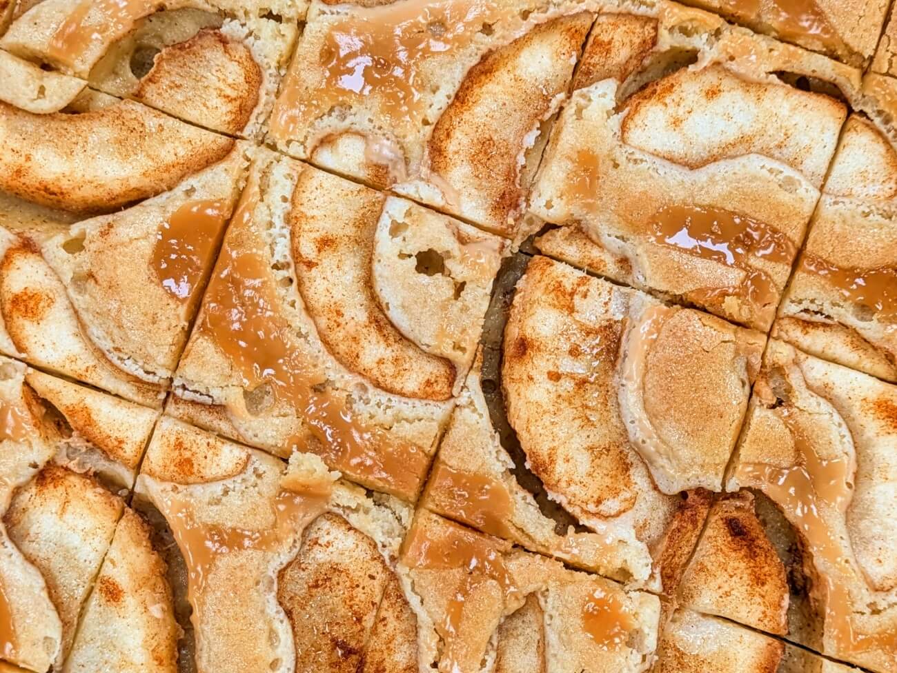 Caramel Apple Blondie