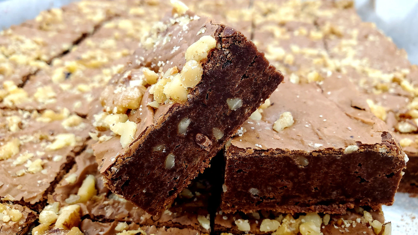 Chocolate Walnut Brownie Close up on pan
