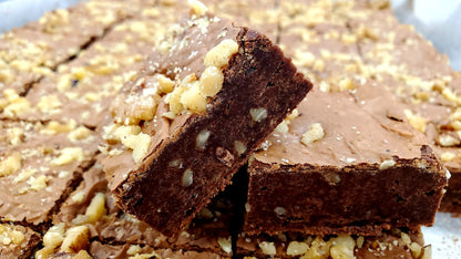 Chocolate Walnut Brownie Close up on pan
