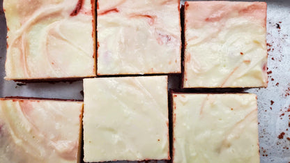 Red Velvet Cream Cheese close up top